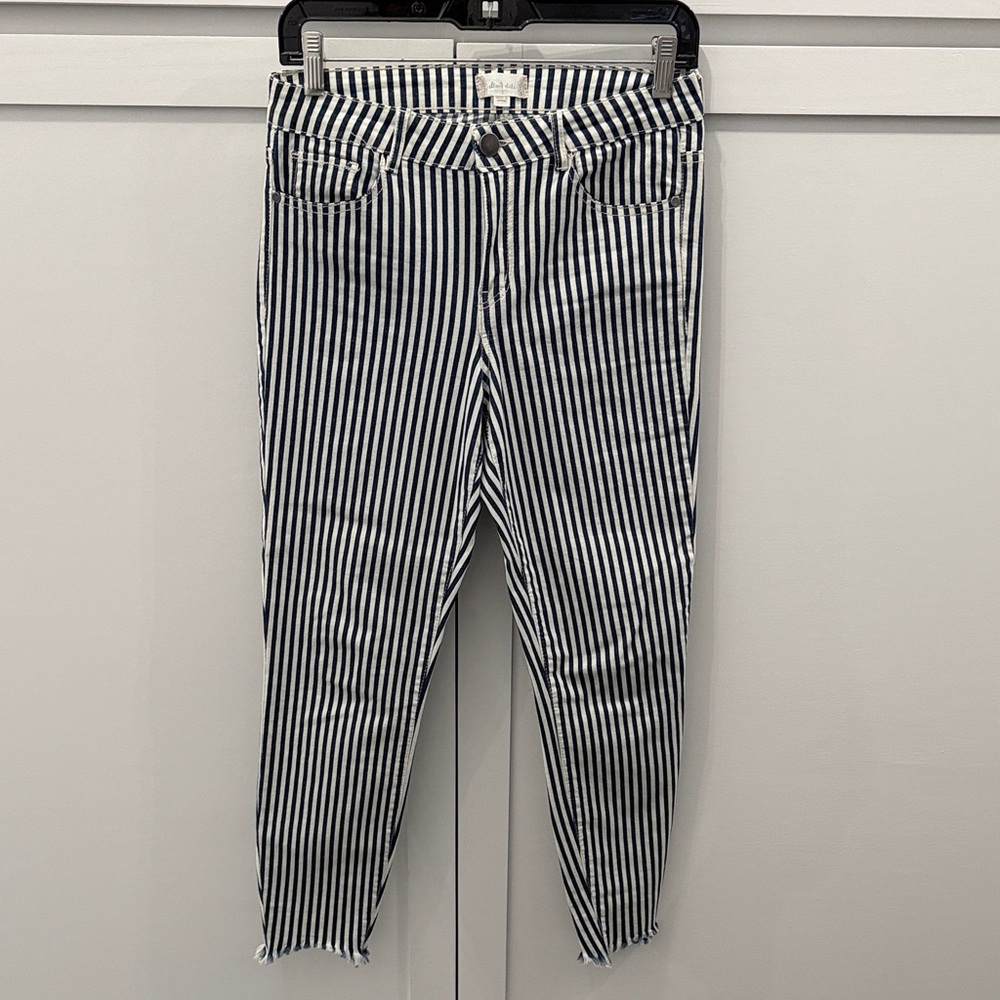 Altar'd State Women's Size 7 Navy White Striped Cropped Jeans Raw Hem